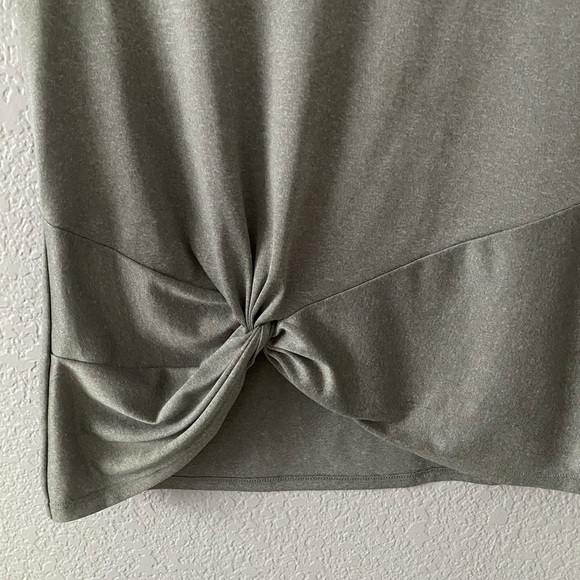 Silver Workout Tee with Twist Front - Picture 2 of 3